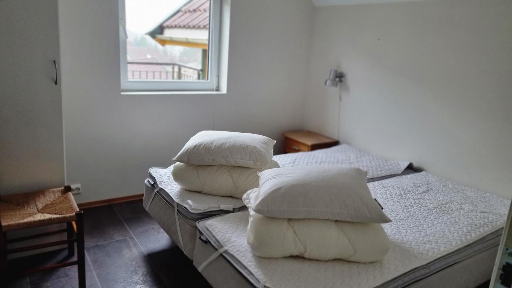 Hausvikstranda Lyngdal Zimmer foto
