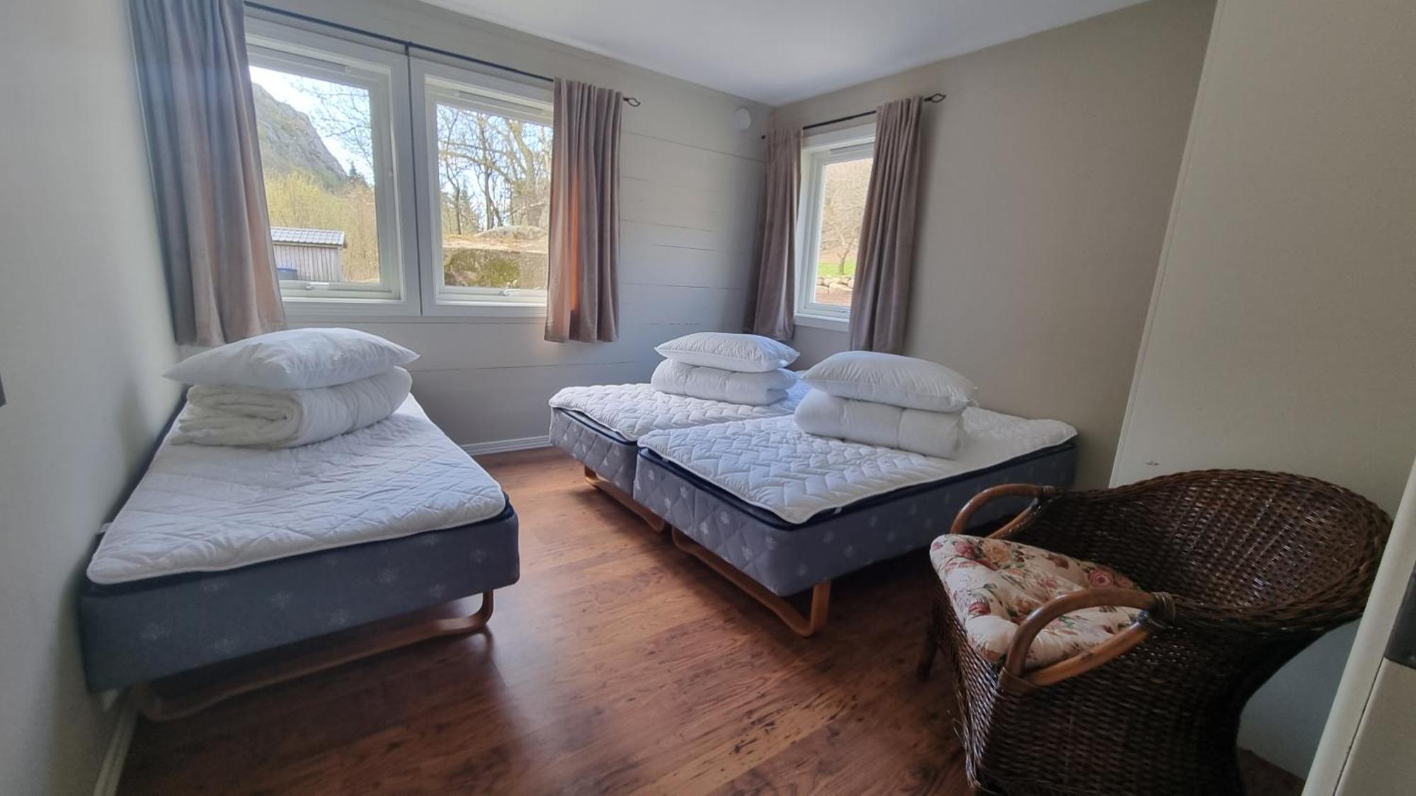 Hausvikstranda Lyngdal Zimmer foto