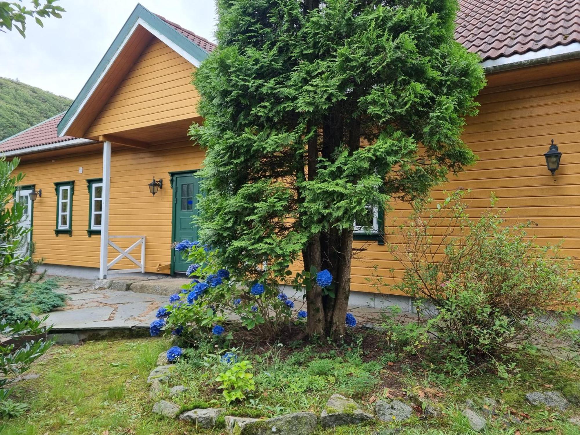 Hausvikstranda Lyngdal Zimmer foto